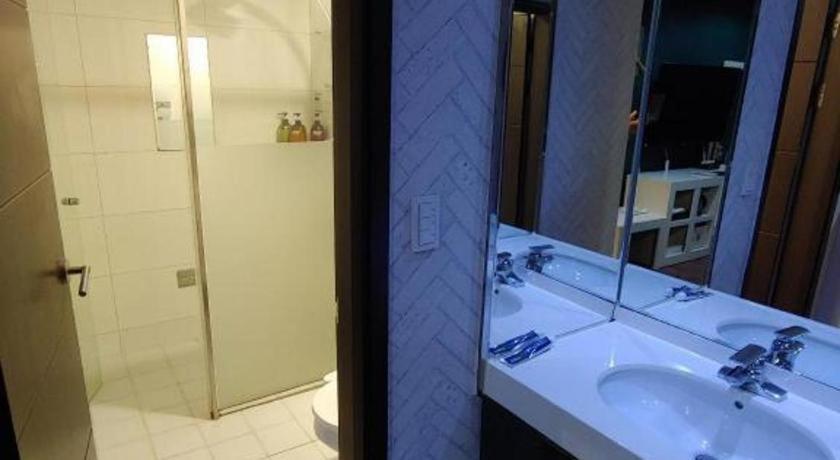 Sky Hotel Changwon Exterior photo